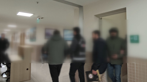 İstanbul- Üsküdar Devlet Hastanesi'nde hastalardan rüşvet aldığı belirlenen 2 doktor tutuklandı