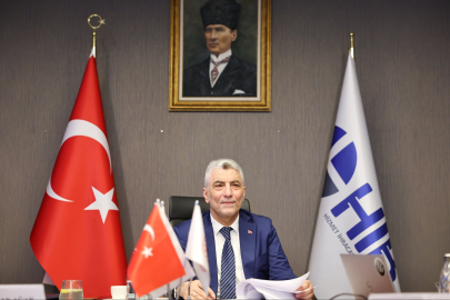 Bakan Bolat: 2025'te hizmetler dış ticaretinde net 63,5 milyar dolarlık fazla elde edildi