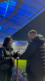 14 Şubat’ta tribünde evlilik teklifi / Video eklendi