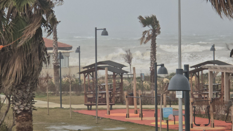 Doğu Akdeniz'i sağanak ve fırtına vurdu (3)