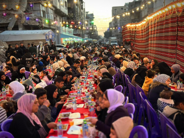 Türk Kızılay Gazze’deki Filistinliler için sokak iftarı düzenledi
