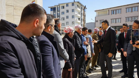 Bakan Yardımcılığı görevine atanan Hakkari Valisi Çelik'ten veda ziyareti
