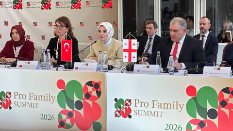 Bakan Göktaş, Macaristan’da düzenlenen ‘Aile Odaklı Zirve’de konuştu