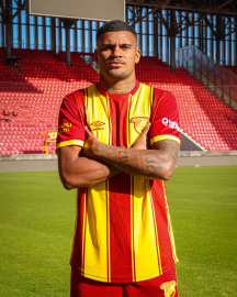 Göztepe'nin yeni hücumcularından ses yok