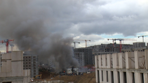 İstanbul- Tuzla’da işçilerin kaldığı konteynerlerde çıkan yangın söndürüldü