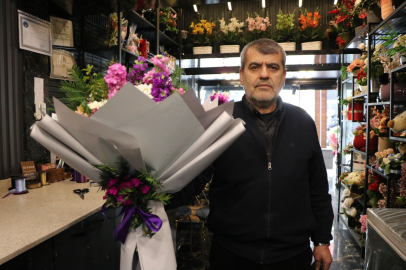 Kayseri'de çiçekçilerde 8 Mart mesaisi