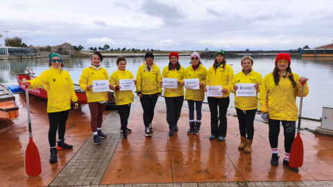 Kuzeyin Kraliçeleri, 8 Mart’ta Karadeniz’in buz gibi sularına kürek çekti