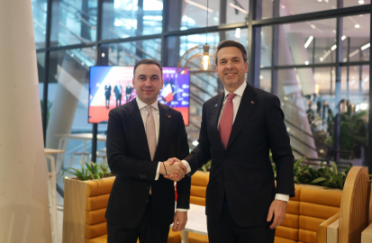 Bakan Bayraktar, 2'nci Nükleer Enerji Zirvesi kapsamında temaslarda bulundu