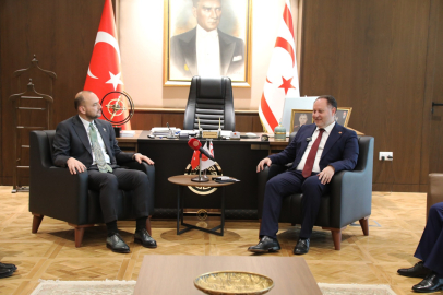 KKTC Cumhuriyet Meclisi Başkanı Öztürkler, MÜSİAD heyetini kabul etti