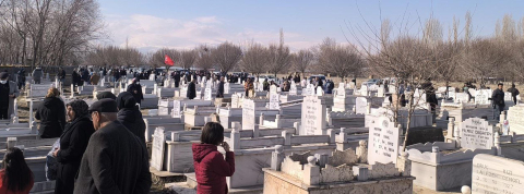 Iğdır'da 'ölüler bayramı' geleneği yaşatılıyor / Ek fotoğraflar