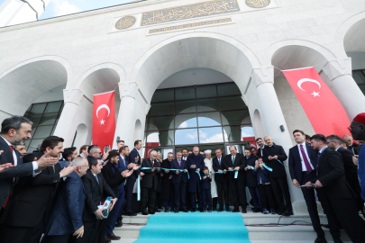 Cumhurbaşkanı Erdoğan: Milli ve manevi kimliğimize sahip çıkmaya devam edeceğiz / Fotoğraflar