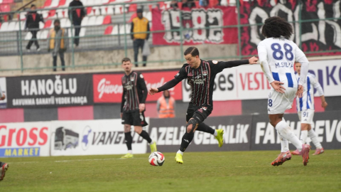 Van Spor FK sahasında Sarıyerspor ile golsüz berabere kaldı