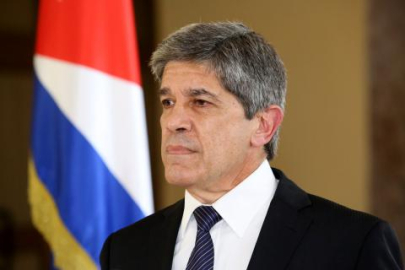 Küba: ABD'den gelebilecek olası bir saldırı karşısında askeri hazırlık yapıyoruz