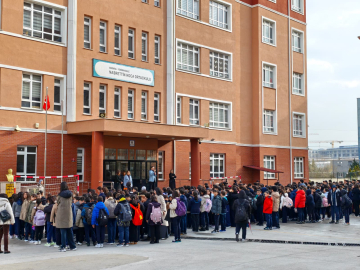 Ankara'da ara tatil sonrası ilk ders zili çaldı