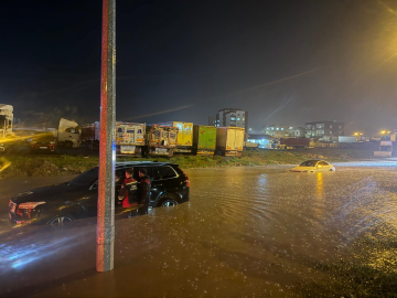 Cizre’de sağanak; evleri su bastı, mahsur kalanlar kurtarıldı