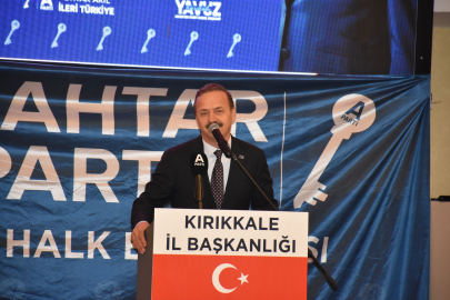Ağıralioğlu, Kırıkkale'de partililerle buluştu
