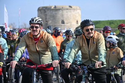 Çanakkale'de pedallar 'şehitlere saygı' için çevrildi