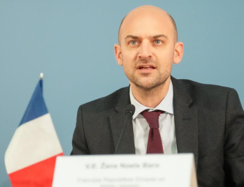 Fransa: İran'daki sivil altyapılara yönelik her türlü saldırıya karşıyız