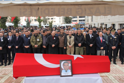 Kaza şehidi polis memuru, Elazığ’da son yolculuğuna uğurlandı