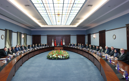AK Parti'de MYK toplandı