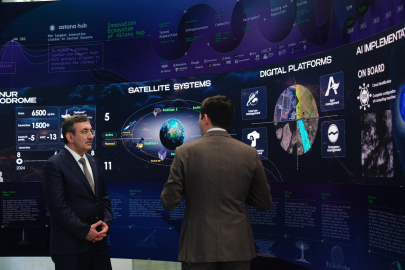 Cumhurbaşkanı Yardımcısı Yılmaz, Kazakistan’da müze ve yapay zeka merkezini ziyaret etti