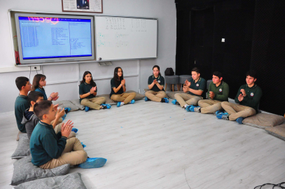 Köy okulunda geri dönüşümle sanat ve müzik eğitim / Ek fotoğraflar