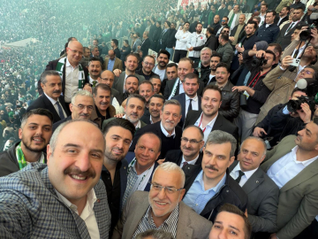 Varank'tan şampiyonluk özçekimi