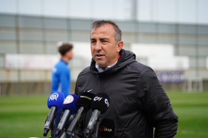 Çaykur Rizespor Teknik Direktörü Recep Uçar: Ligin telafisi olmayan son 4 haftasını oynuyoruz / Video eklendi