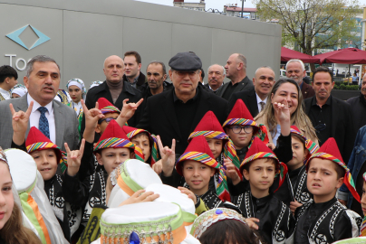 MHP’li Topsakal: Avrupa, dünyaya açılmak istiyorsa Türklerle iyi geçinmek zorunda