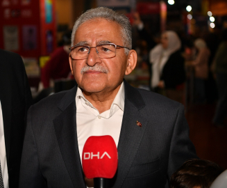 Kayseri Büyükşehir Belediye Başkanı Büyükkılıç: Şehri geleceğe taşımak için çabalarımızı sürdürüyoruz