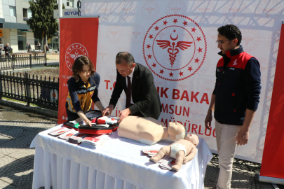 Samsun’da ani kalp durmalarına karşı 3 noktaya yerli şok cihazı yerleştirildi