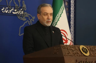 Arakçi: Müzakerelerde ülkenin çıkarlarını güvence altına almalıyız