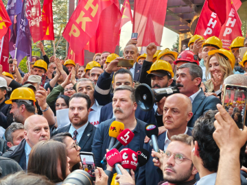 Bakanlıkta maden işçileri ve işveren arasında toplantı (4)