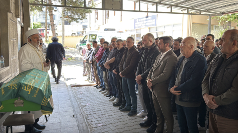 Minibüsün çarptığı 3 yaşındaki Aybars, toprağa verildi