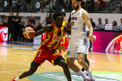 Göztepe potada alkışlarla