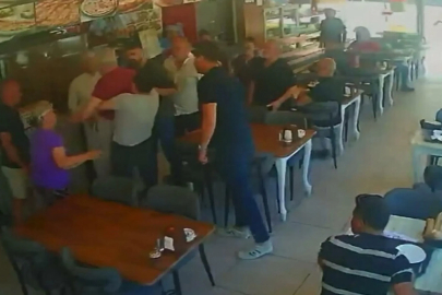 Nefes borusuna et parçası kaçan turisti, restoran sahibi Heimlich manevrasıyla kurtardı 