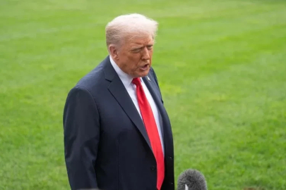Trump, hava koşulları nedeniyle kabinesiyle Camp David’e yapacağı geziyi erteledi