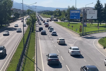 Bursa-Ankara kara yolunda bayram dönüşü yoğunluğu