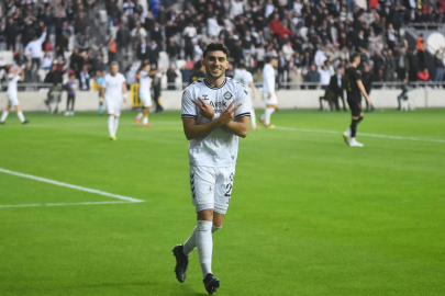 Altay'da Mehmet Nur profesyonel yapılacak