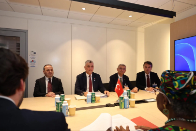 Bakan Bolat, DTÖ Genel Direktörü Okonjo-Iweala ile görüştü