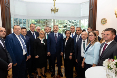 Bakan Fidan, Bulgaristan'daki Türk iş insanlarıyla bir araya geldi 