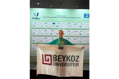 Beykoz Üniversitesi öğrencisi Elif Naz Kara'dan çifte dünya ikinciliği