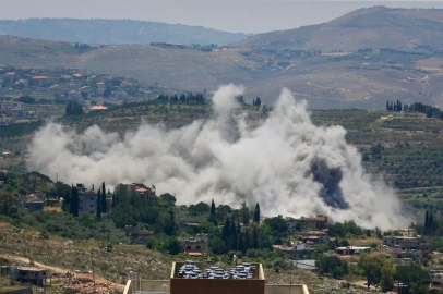İsrail ordusu Beyrut'un Dahiye bölgesine hava saldırısı düzenledi