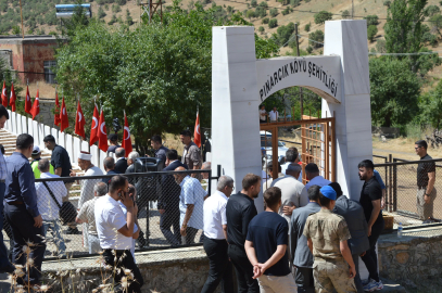 Mardin'de PKK'lı teröristlerin 39 yıl önce şehit ettiği 30 kişi anıldı