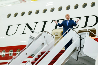 Trump, yeni başkanlık uçağını tanıttı: Türkiye'ye gideceğini açıkladı